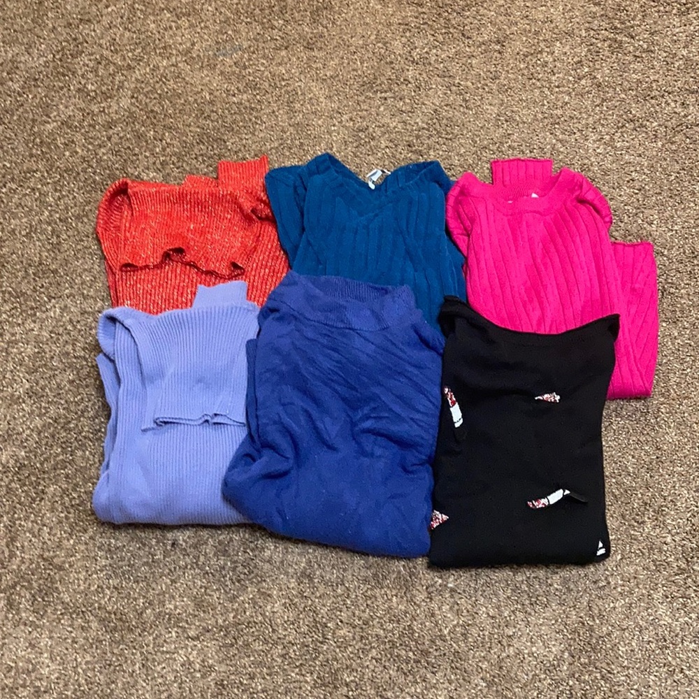 3/$30. Lot of 6 sweaters.
